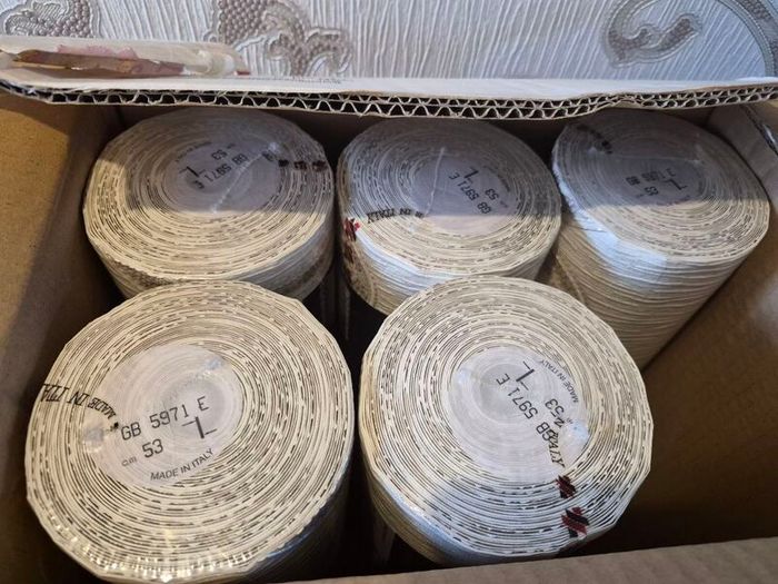 Luxury wallpaper 5 rolls