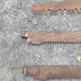 Three vintage crosscut saw blades, Image 2