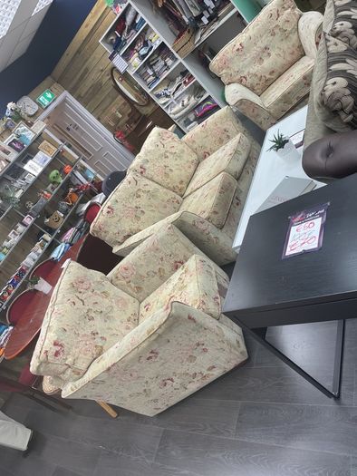 sofa and 2 armchairs