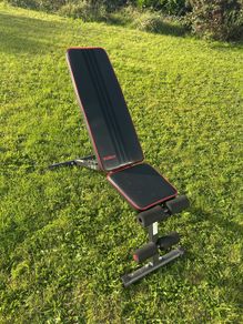 Weight lifting bench