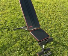 Weight lifting bench