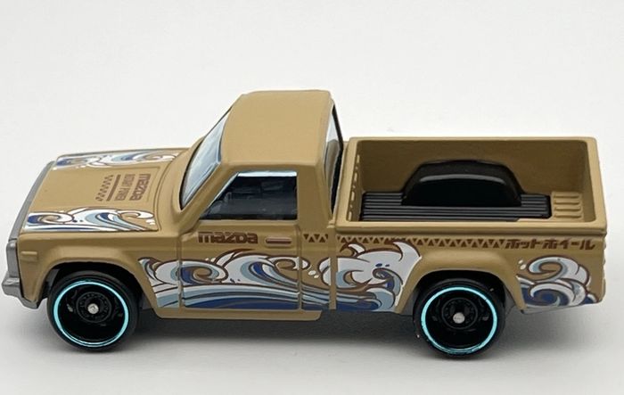 Hot Wheels MAZDA New On Card
