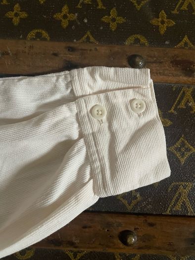 Toast blouse