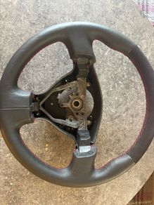 V8 STI steering wheel