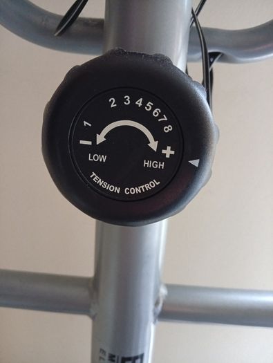 Body Sculpture BE6100D Magnetic Elliptical Strider Cross Trainer