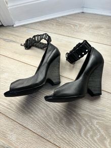 Bertie wedge heel
