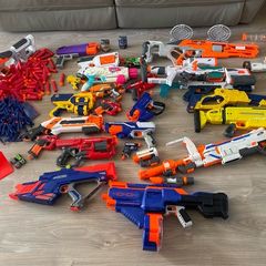Large Nerf Blaster Collection Bundle 20 plus Guns, Darts, Magazines & Accessories