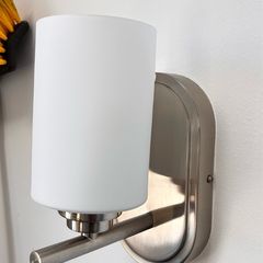 2 x wall lights