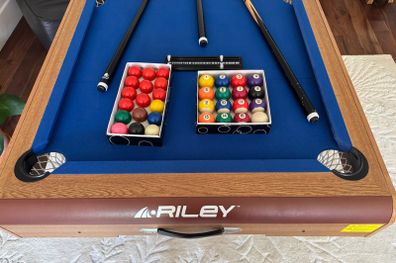 Riley 6ft Folding Pool & Snooker Table