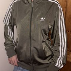NEW Adidas Originals Track Top