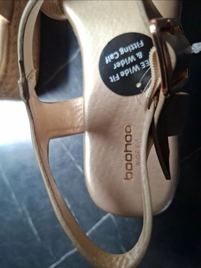 Boohoo sandals