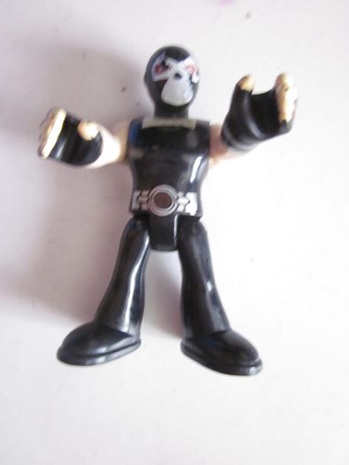 Imaginext DC Super Friends Bane Action Mini Figure