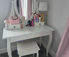 Dressing Table/Vanity & Stool