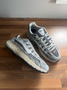 Grey Nike P-6000 ( UK9 )