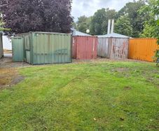 40ft and 20ft Containers plus Shelving