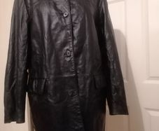 Vera Pelle real. Leather long black jacket,