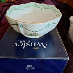 Aynsley bowl  (New boxed)