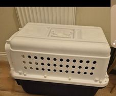 Dog crate