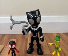 Spidey & friends figures
