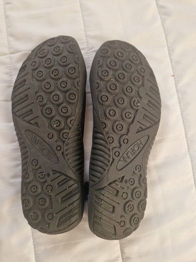 Kids swim shoes Hot Tuna - Excellent condition