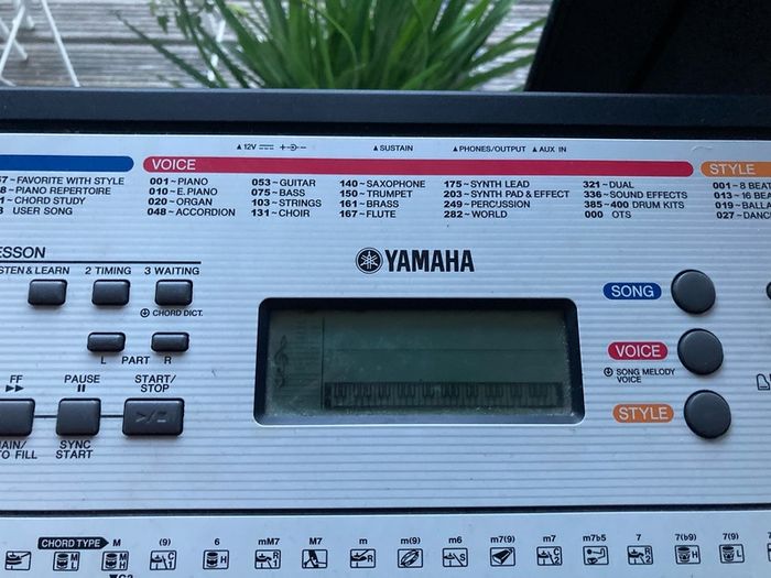 Yamaha ypt 260