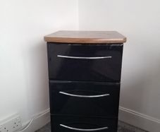 Bedside Locker/Drawers