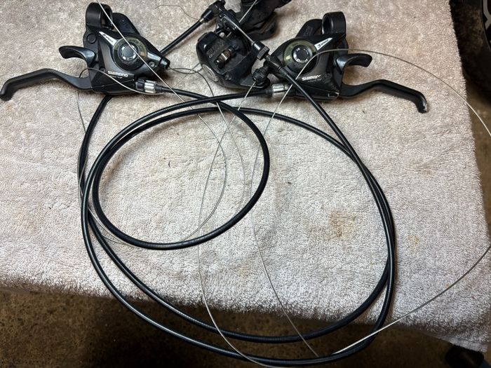 Shimano Shifter set + brake set