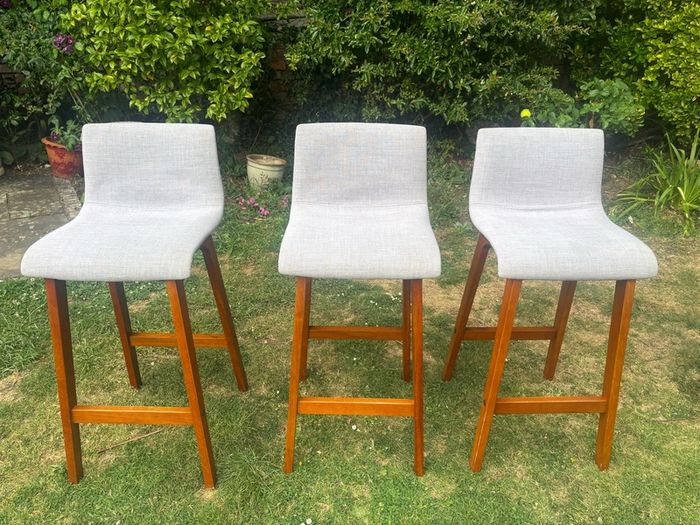 3 Modern Grey Kitchen Stools