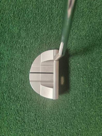 Scotty Cameron Special Select Fastback - 34 inch