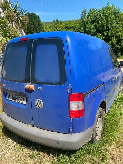 VW Caddy - read description