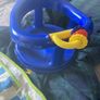 Bath seat and baby towel Image 6