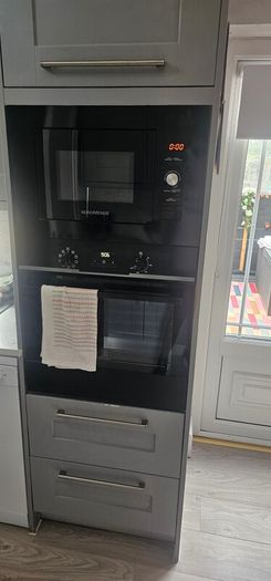 Kitchen doors and drawer fronts ,handles and tap