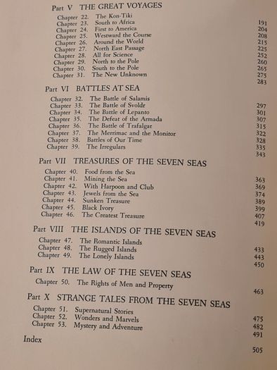 Book Of The Seven Seas By Peter Freuchens. Hardback  Dustjacket 512 Pages LARGE VOLUME BOOK.