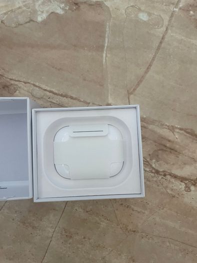 Apple AirPods generation 3 2025