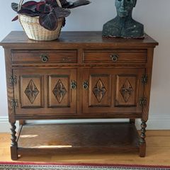 Beautiful oak cabinet