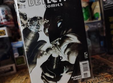 Detective Comics ! Batman ! Issue #832 ! by DC Comics ! 2007 !