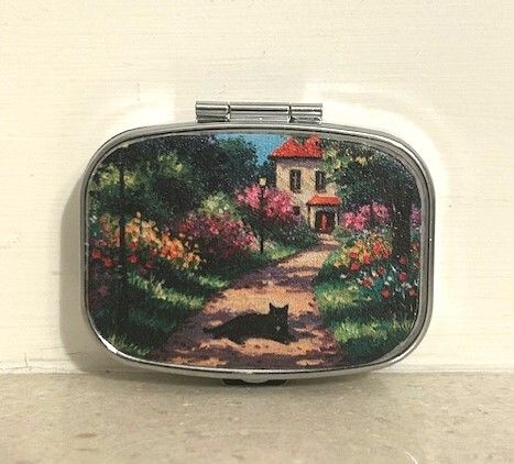 Cat Pill Box