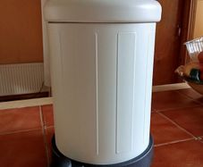 Brand New Pedal Bin