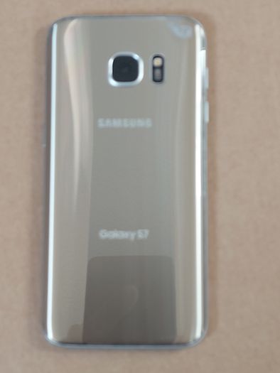 Samsung Galaxy S7, Model SM-G930A, 32GB, 4GB Ram, Excellent cosmetic condition and working great