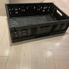 crates