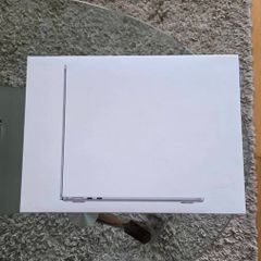 Macbook Air 13-inch M5 Chip  IRISH
