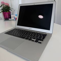 MacBook Air 13" (2017)