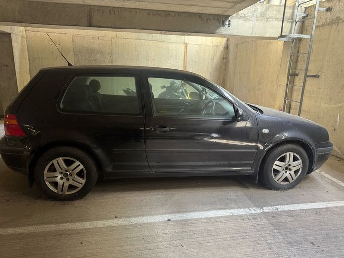 2003 Volkswagen Golf