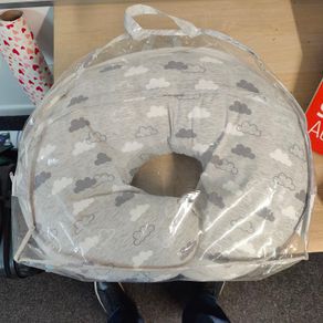 pregnancy and breast feeding cushion