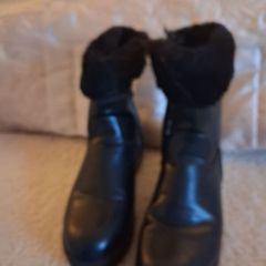 Ladies boots