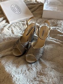 Steve Madden Silver heels size 41
