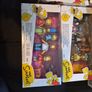 simspons figures and playset Image 2