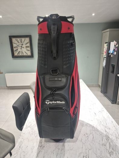 taylormade tour bag