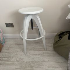 stool