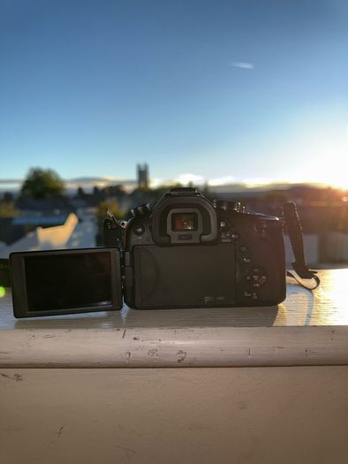 Panasonic Lumix DMCFZ1000 4K Camera Leica Lens Accessories